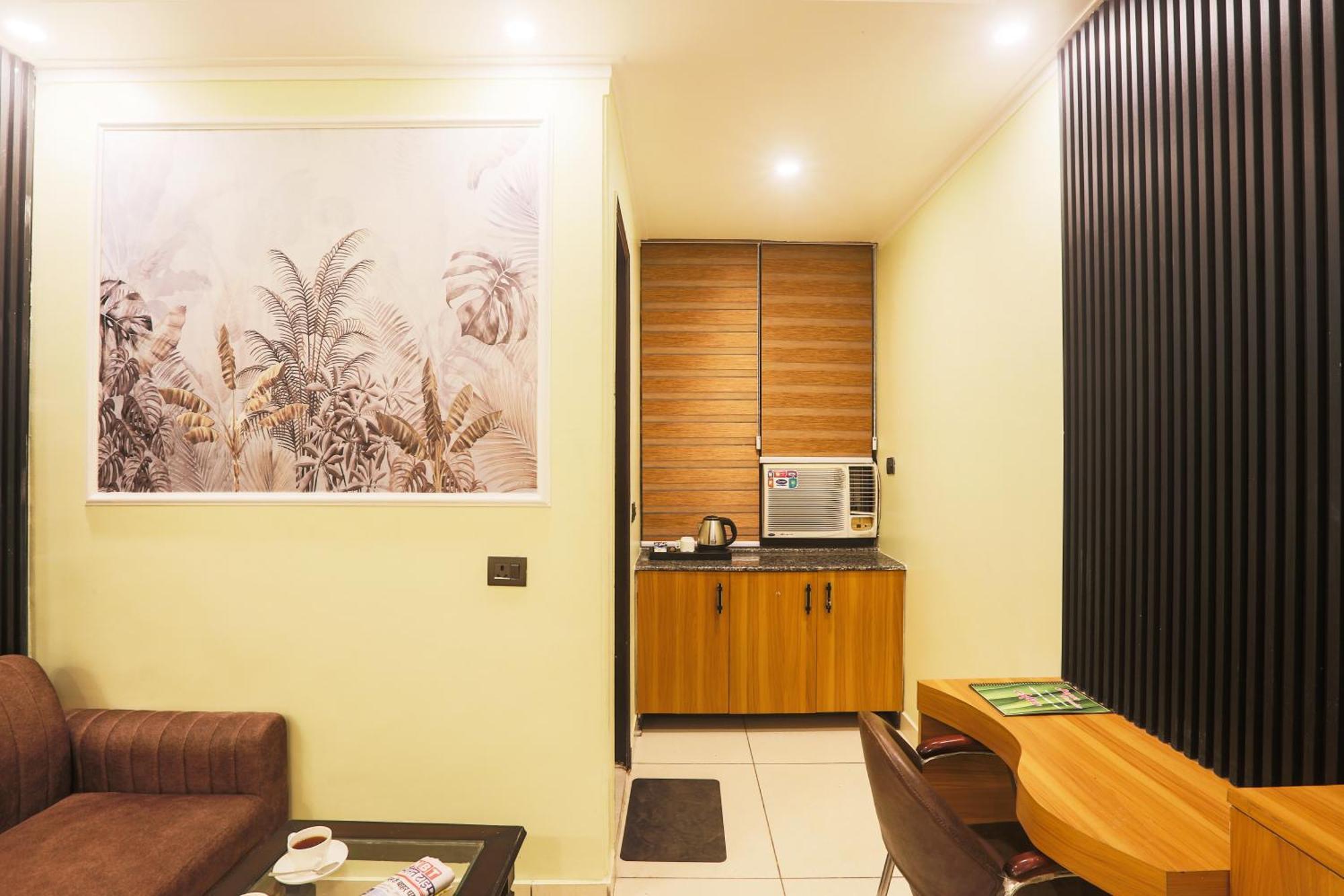 Hotel Aerostay Residency Igi Airport Delhi New Delhi Exterior photo