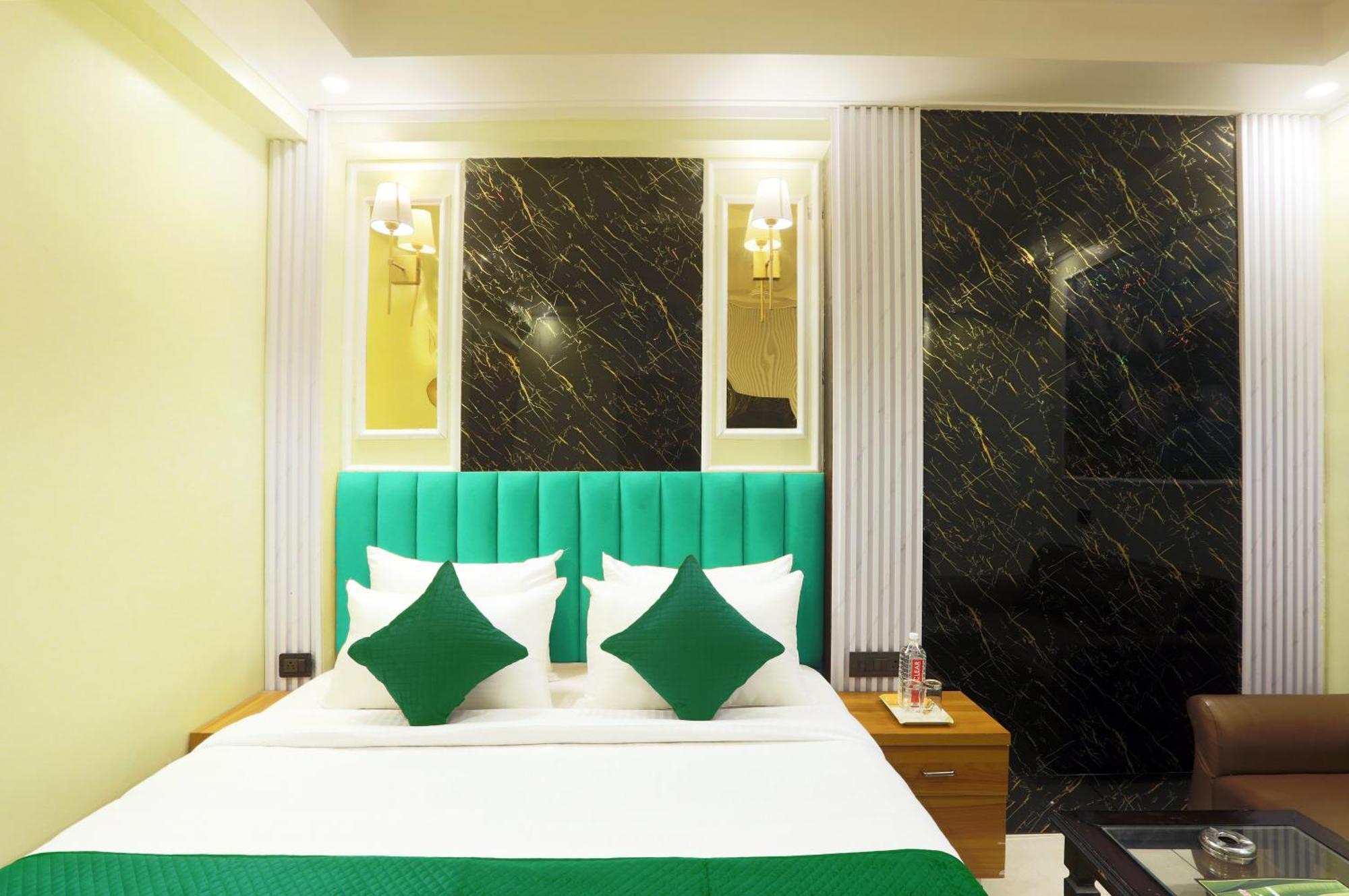 Hotel Aerostay Residency Igi Airport Delhi New Delhi Exterior photo
